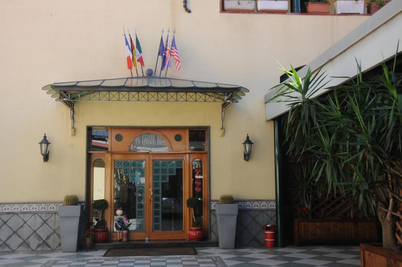 Hotel Grillo Verde Torre Annunziata Exterior photo